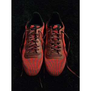 nike internationalists